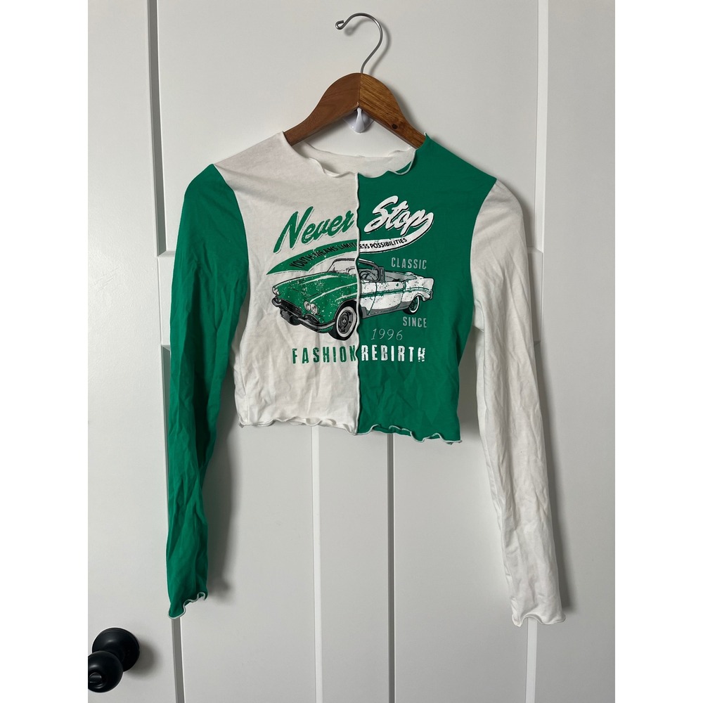 SHEIN Women Green White Split Color Car Graphic Lettuce Trim Crop Top Size M